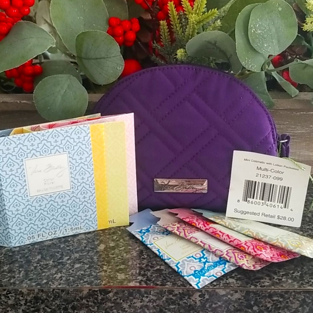 Vera Bradley Mini Cosmetic with Lotion Packettes